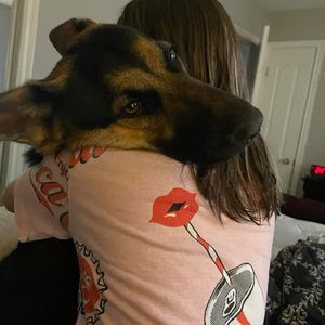 Meet your Posher, Claire